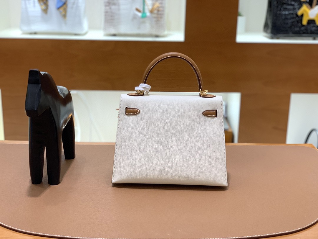 Hermès（爱马仕）Kelly 凯莉包 epsom 奶昔白拼金棕色 金扣 25cm