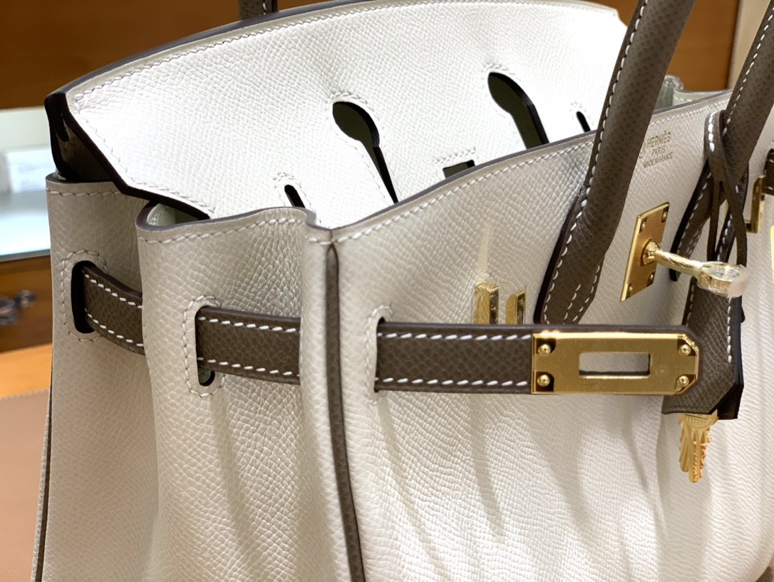 Hermès（爱马仕）Birkin 铂金包 Epsom 奶昔白拼大象灰 金扣 25CM