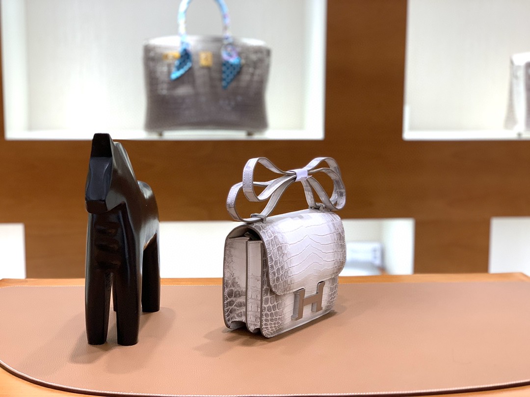 Hermès（爱马仕）Constance 空姐包 尼罗鳄 喜马拉雅 银扣 19cm