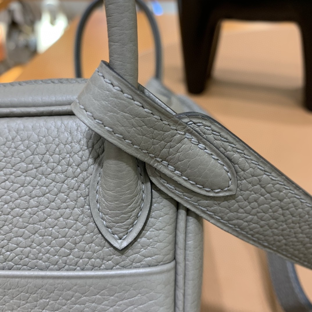 Hermès（爱马仕）Minilindy 迷你琳迪包 TC 锡器灰 银扣