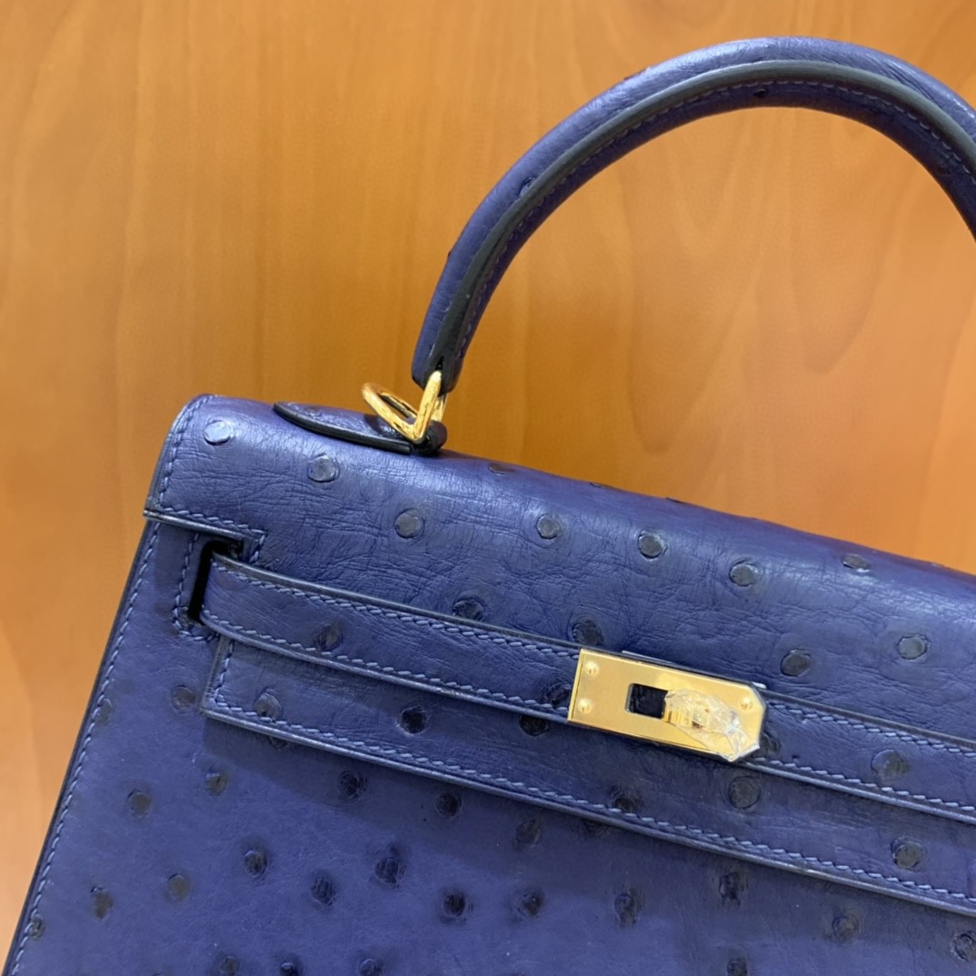 Hermès（爱马仕）Kelly 凯莉包 鸵鸟皮 马耳他蓝 金扣 25cm