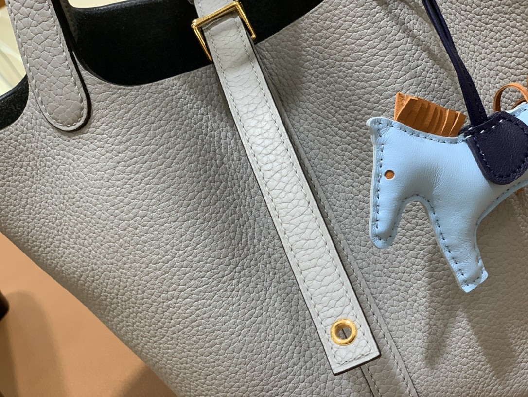Hermès（爱马仕）Picotin 菜篮包 TC 4Z海鸥灰 18cm 金扣