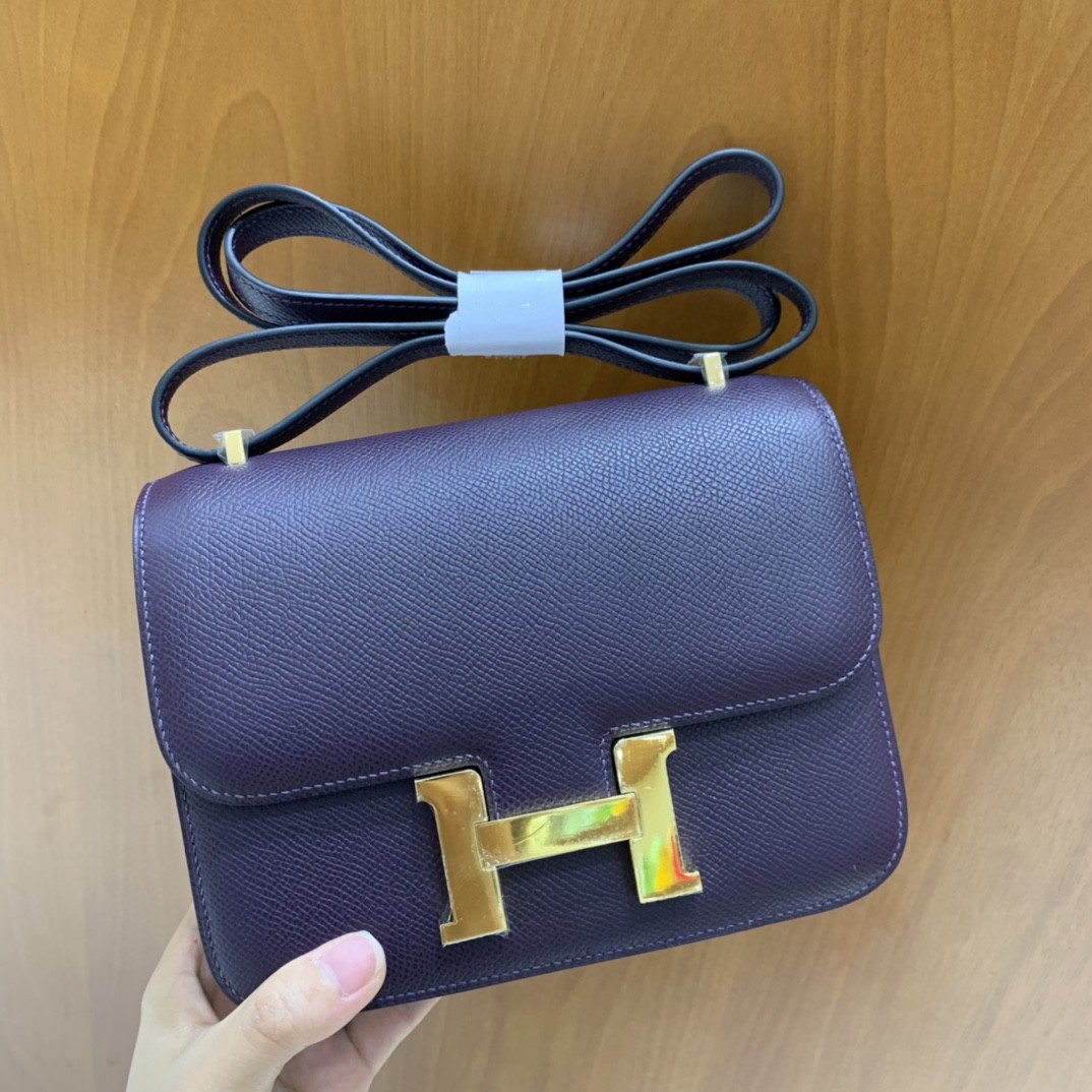 Hermès（爱马仕）Constance 空姐包 Epsom 葡萄紫 19cm 金扣