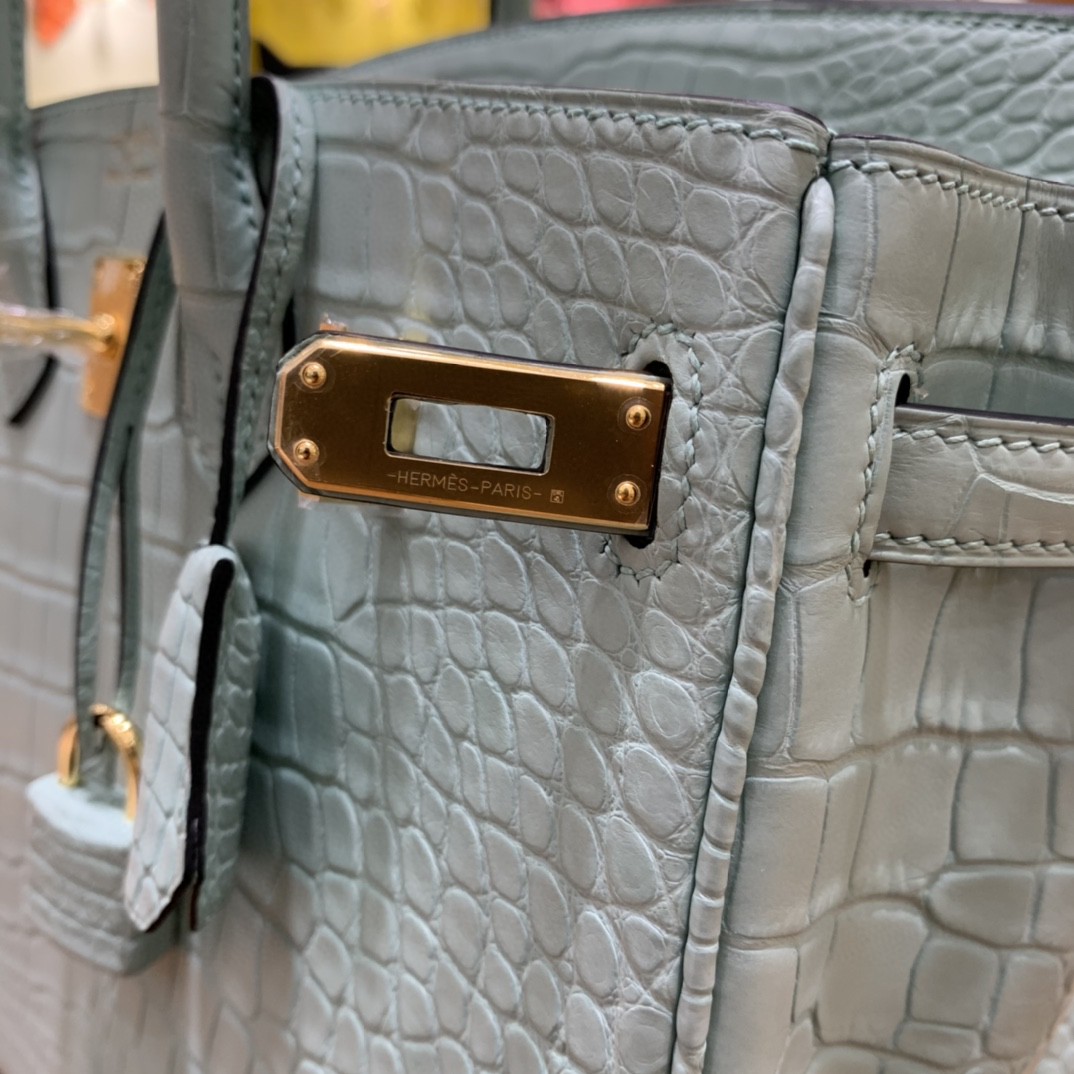 Hermès（爱马仕） Birkin 铂金包 雾面美洲鳄 薄荷绿 金扣 25cm
