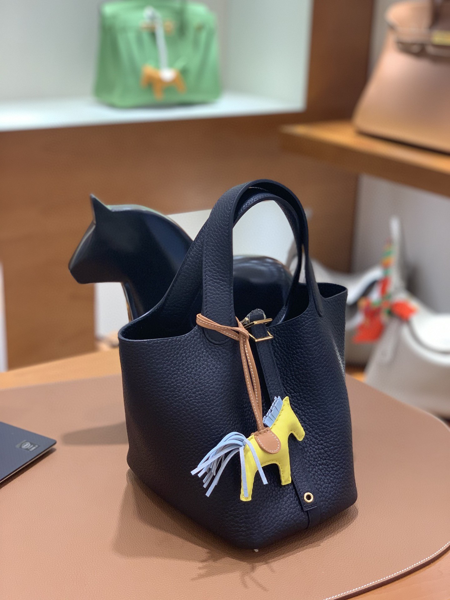 Hermès（爱马仕）Picotin 菜篮子 TC 黑色 金扣 18cm