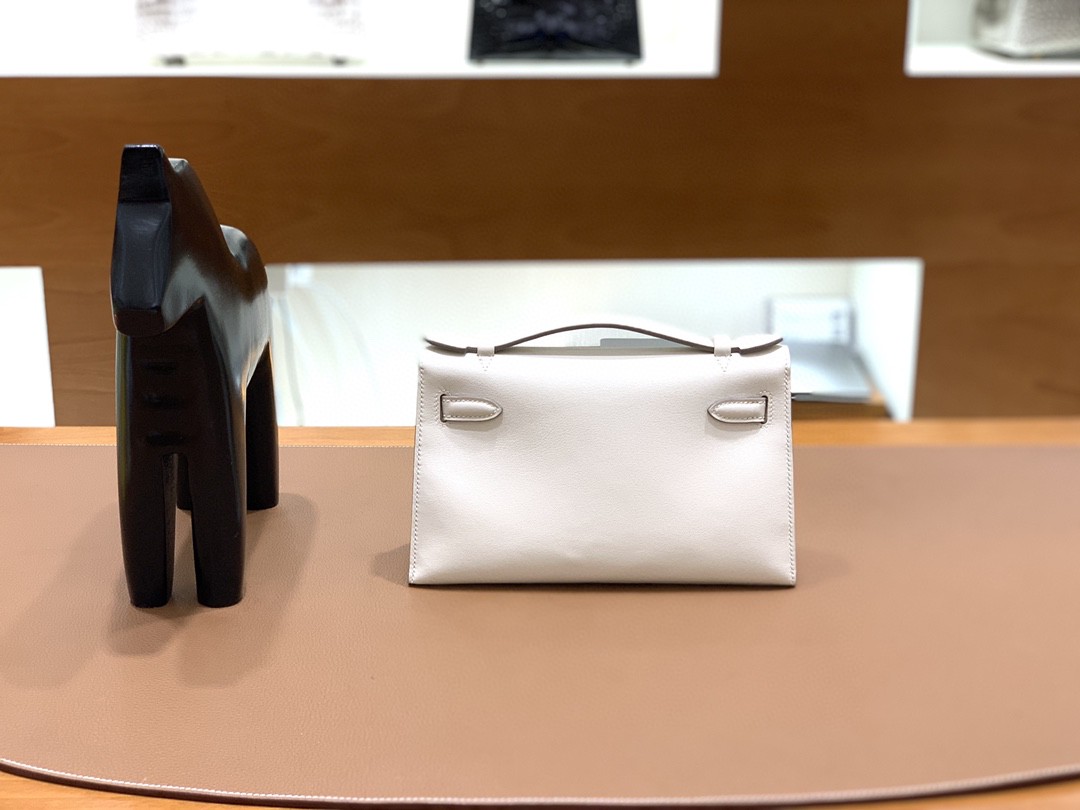 Hermès（爱马仕）mini Kelly 迷你凯莉 swift 奶昔白 金扣 22