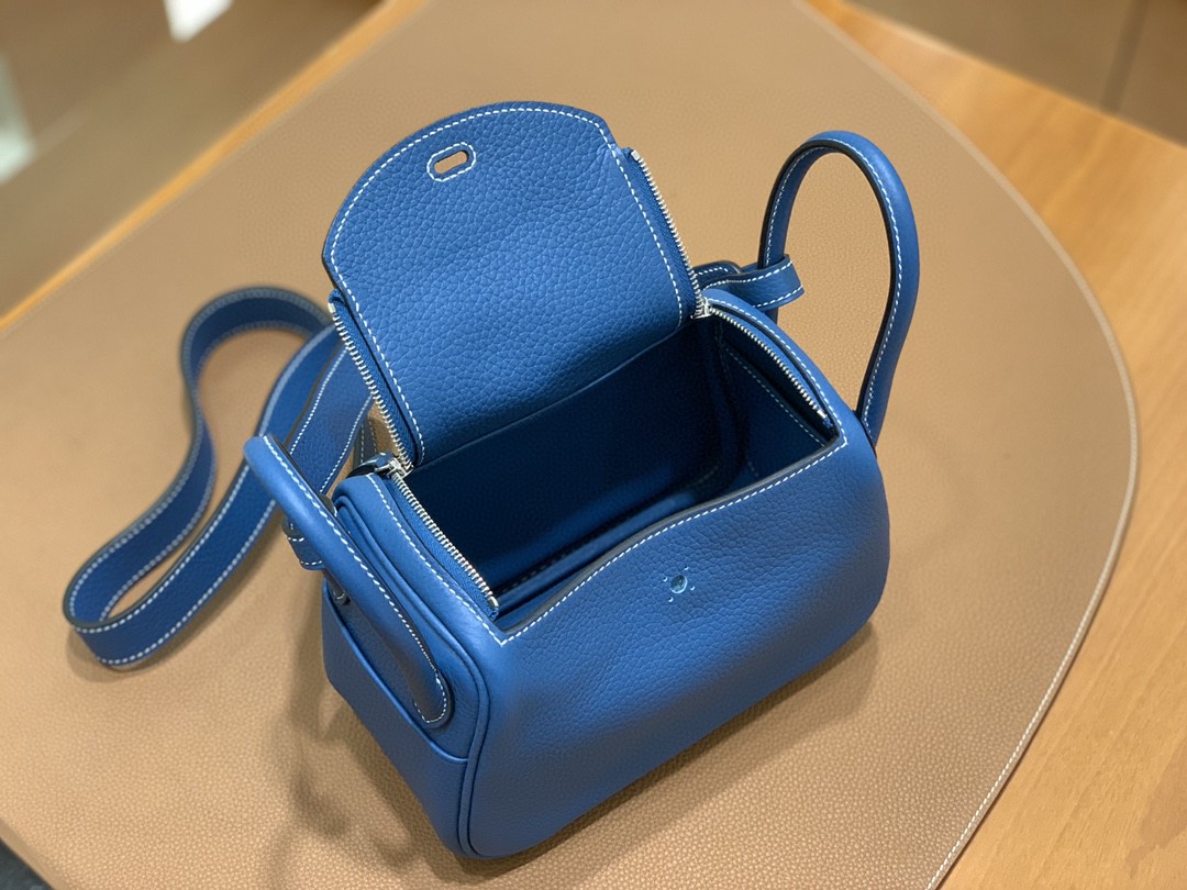 Hermès（爱马仕）minilindy 迷你琳迪包 TC 牛仔蓝 银扣
