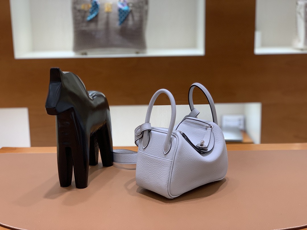 Hermès（爱马仕）minilindy 迷你琳迪 TC 雾蓝色 银扣
