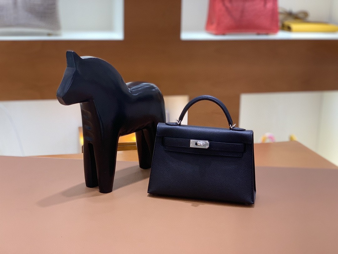 Hermès（爱马仕）mini Kelly 迷你凯莉 Epsom 黑色 19cm 银扣