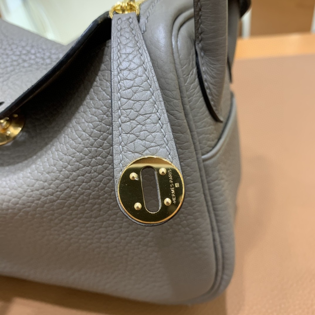 Hermès（爱马仕） minilindy 迷你琳迪 TC 锡器灰 金扣