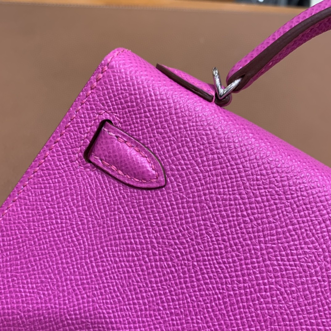 Hermès（爱马仕）mini Kelly 迷你凯莉 Epsom i9玉兰粉 银扣 19cm 现货