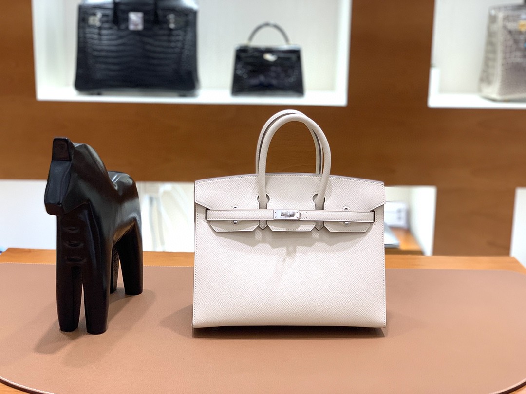 Hermès（爱马仕）Birkin 铂金包 Epsom 奶昔白 银扣 外缝 25cm
