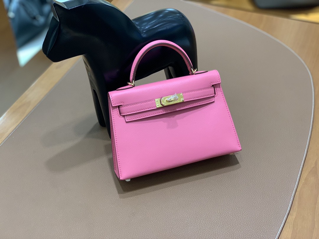 Hermès（爱马仕）minikelly 迷你凯莉 Swift 8w唇膏粉 19cm 金扣