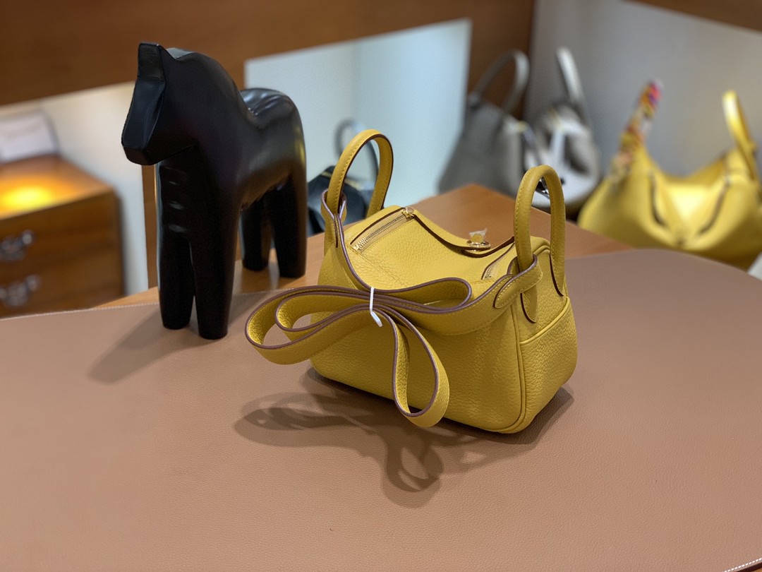 Hermès（爱马仕）mini lindy 迷你琳迪 TC 琥珀黄 金扣 19cm