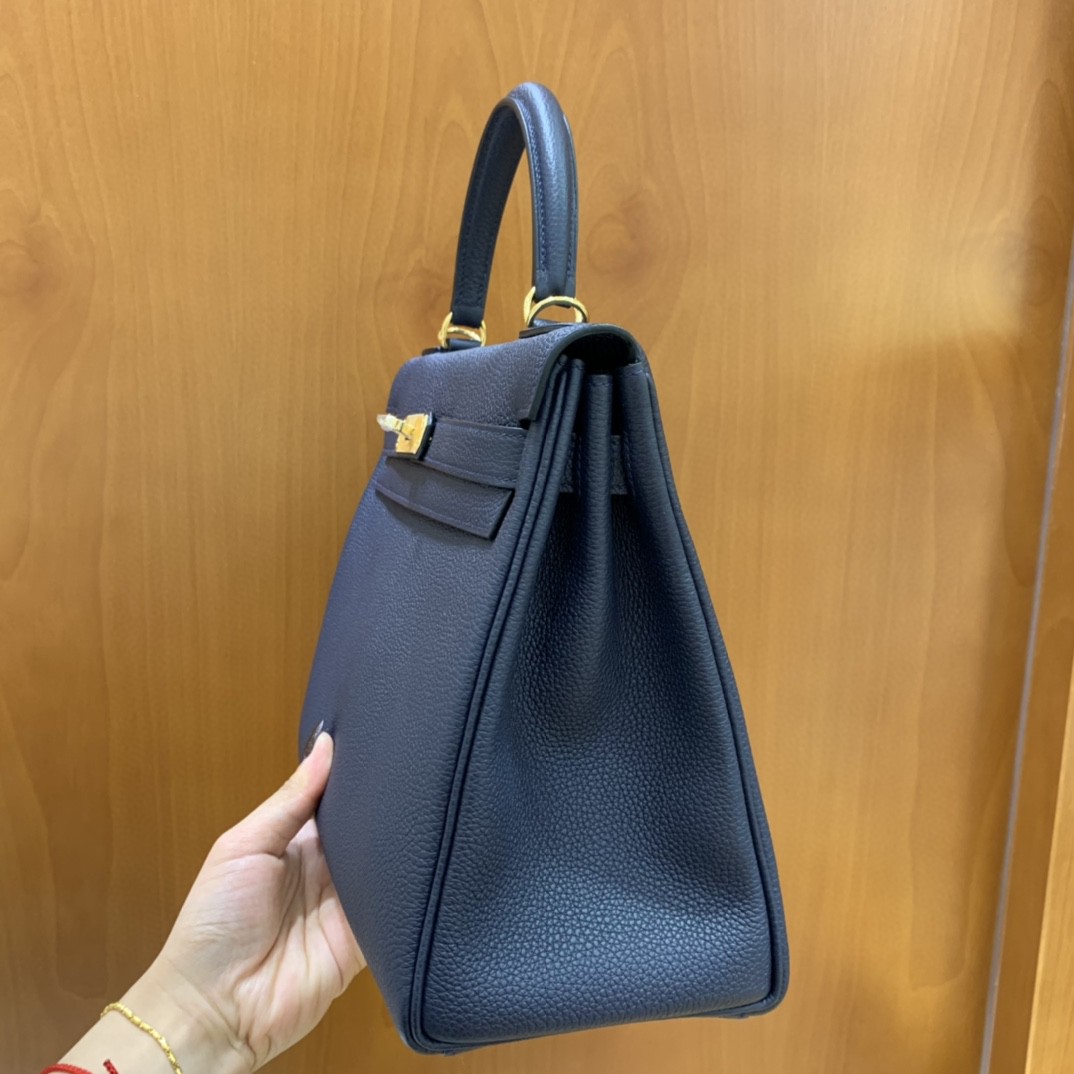 Hermès（爱马仕）Kelly 凯莉包 Togo 午夜蓝 金扣 28cm