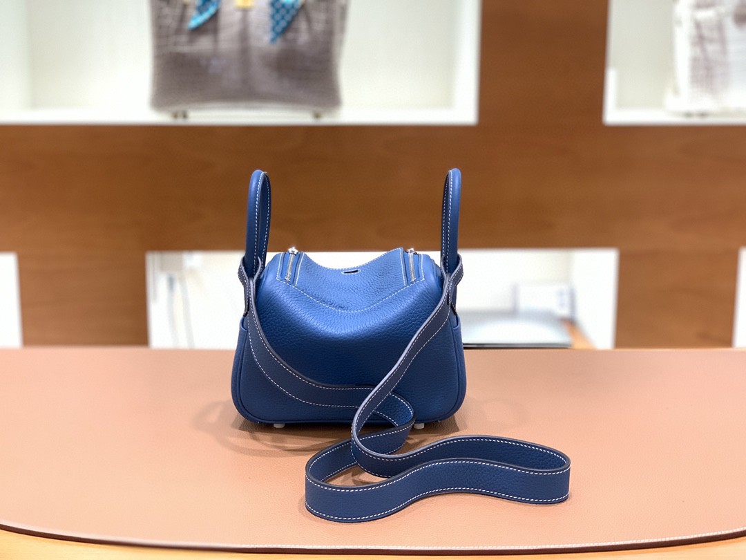 Hermès（爱马仕）minilindy 迷你琳迪包 TC 牛仔蓝 银扣