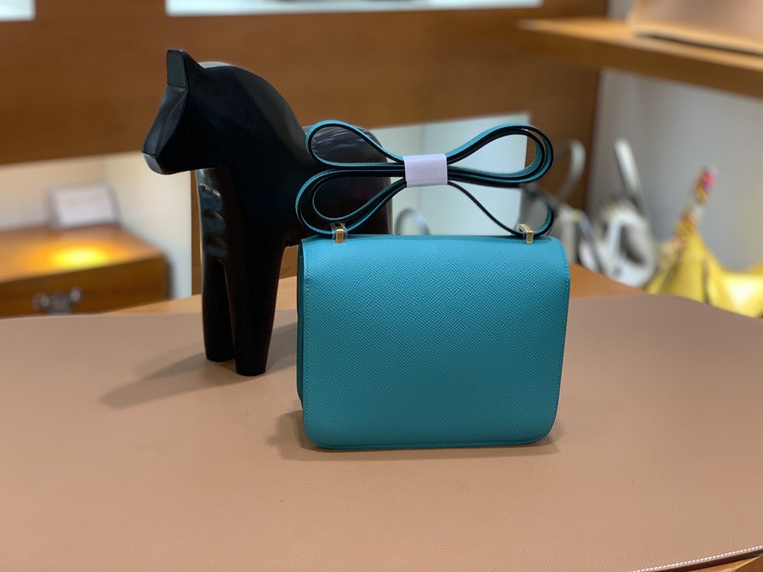 Hermès（爱马仕）Constance 空姐包 Epsom 维罗纳绿 19cm 金扣
