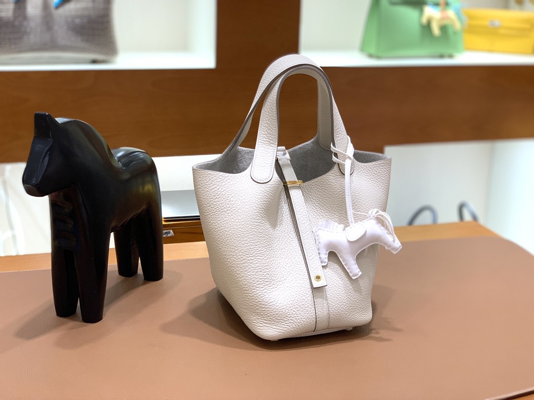 Hermès（爱马仕）Picotin 菜篮子 TC 奶昔白 金扣 18cm