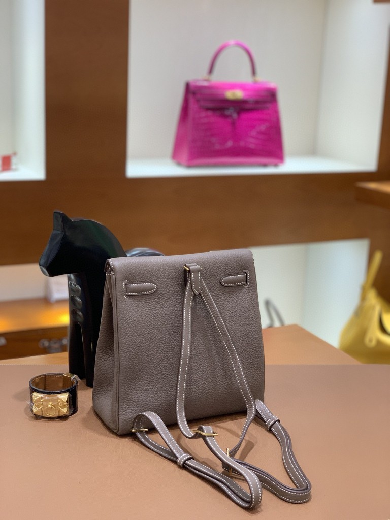 Hermès（爱马仕）Kelly ado 大象灰 TC 金扣 20cm