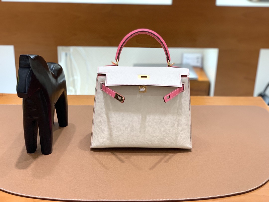 Hermès（爱马仕） Kelly 凯莉包 epsom 唇膏粉拼奶昔白 金扣 反色线 25cm