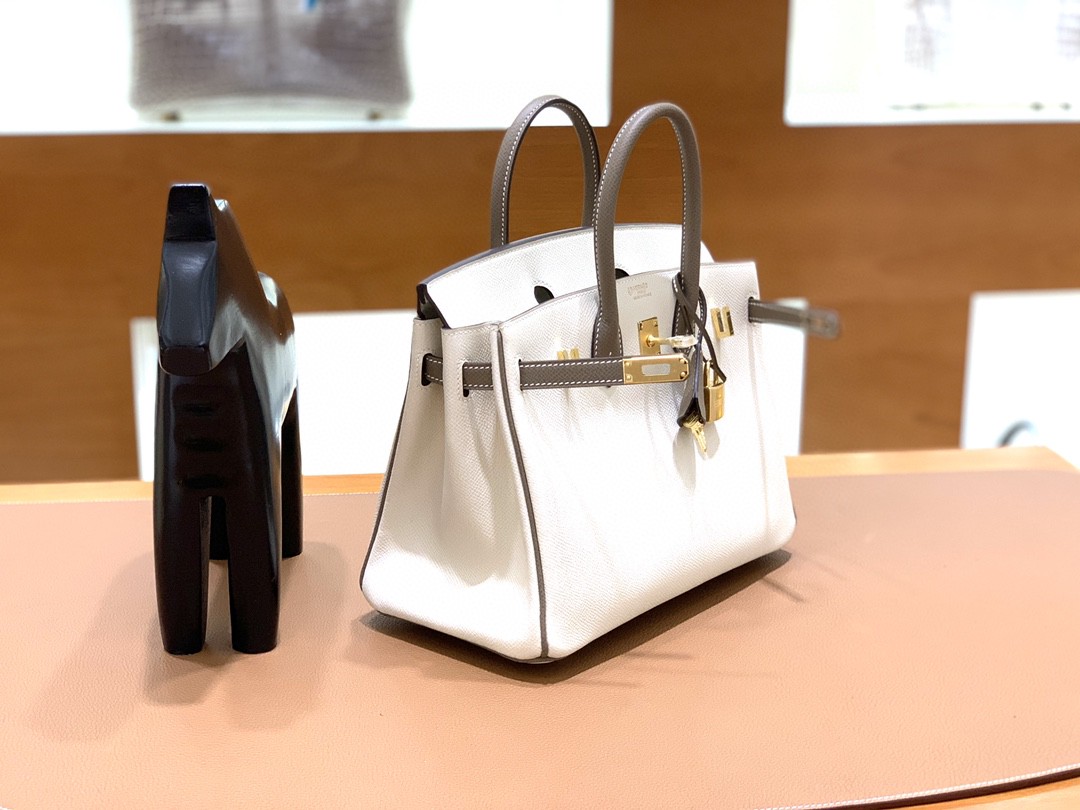 Hermès（爱马仕）Birkin 铂金包 Epsom 奶昔白拼大象灰 金扣 25CM