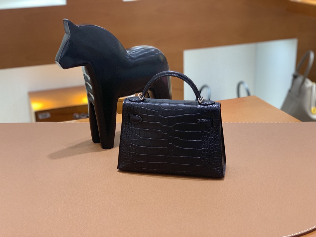 Hermès（爱马仕）Kelly 凯莉包 雾面 尼罗鳄 深海蓝 银扣 25cm