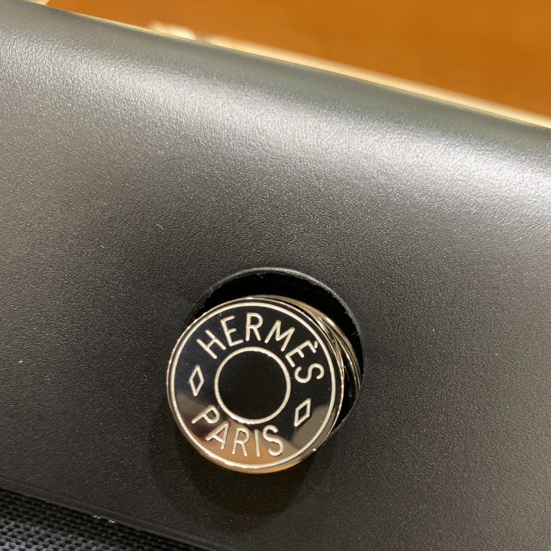 Hermès（爱马仕）herbag Box帆布 黑色 内缝 银扣 31cm
