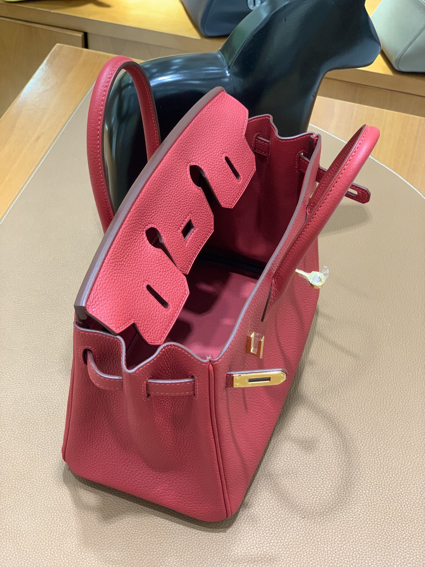Hermès（爱马仕） Birkin 铂金包 Togo Q5国旗红 金扣 25cm