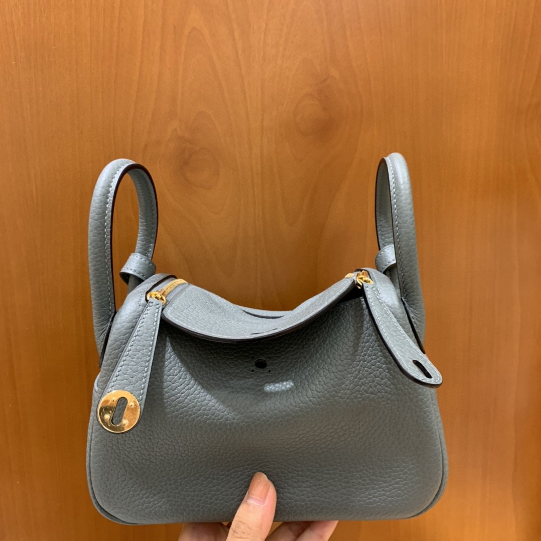Hermès（爱马仕）mini lindy 迷你琳迪 TC CC63杏仁绿 金扣 19cm