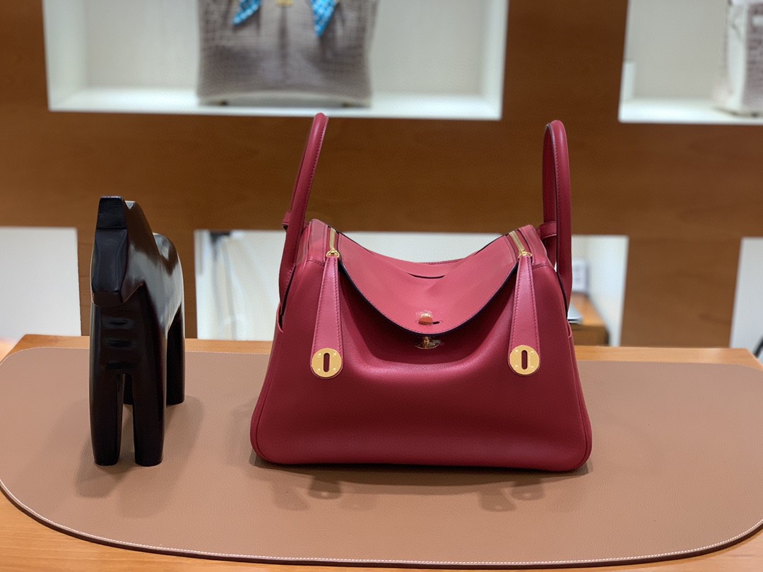 Hermès（爱马仕）Lindy 琳迪包 Swift 宝石红 金扣 30cm