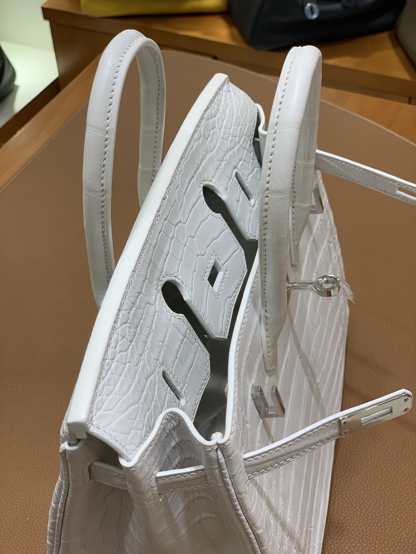 Hermès（爱马仕）Birkin 铂金包 雾面尼罗鳄 纯白 银扣 25cm