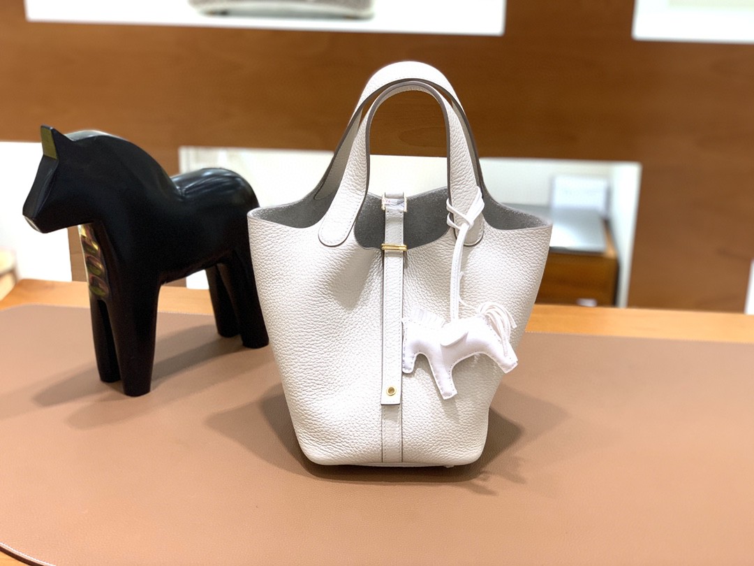 Hermès（爱马仕）Picotin 菜篮子 TC 奶昔白 金扣 18cm