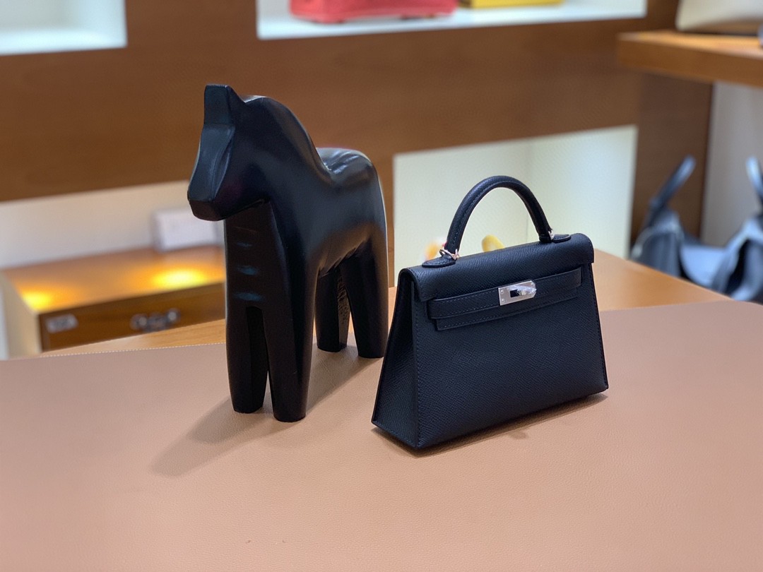 Hermès（爱马仕）mini Kelly 迷你凯莉 Epsom 黑色 19cm 银扣