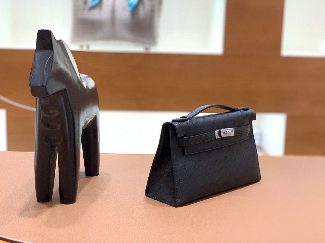 Hermès（爱马仕）mini Kelly 迷你凯莉 鸵鸟皮 黑色 银扣 22