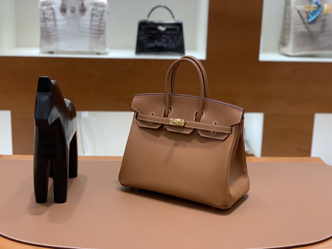 Hermès（爱马仕）Birkin 铂金包 Togo 金棕色 金扣 25cm