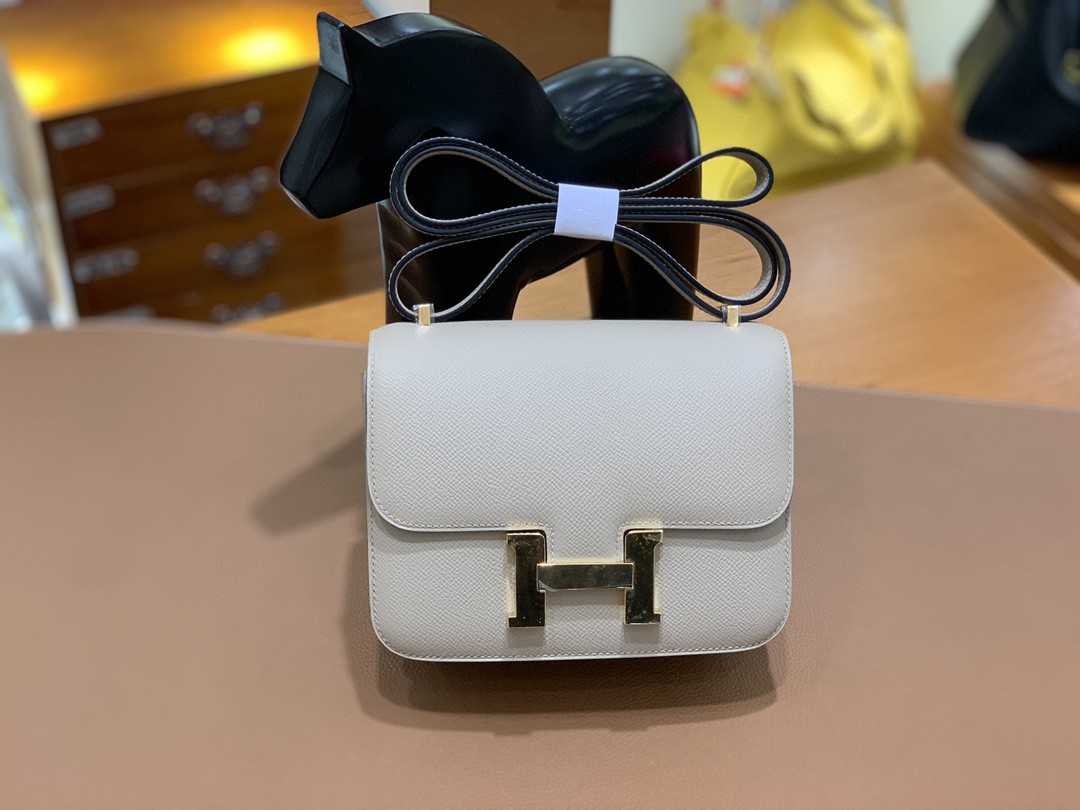 Hermès（爱马仕）Constance 空姐包 Epsom 斑鸠灰 19cm 金扣
