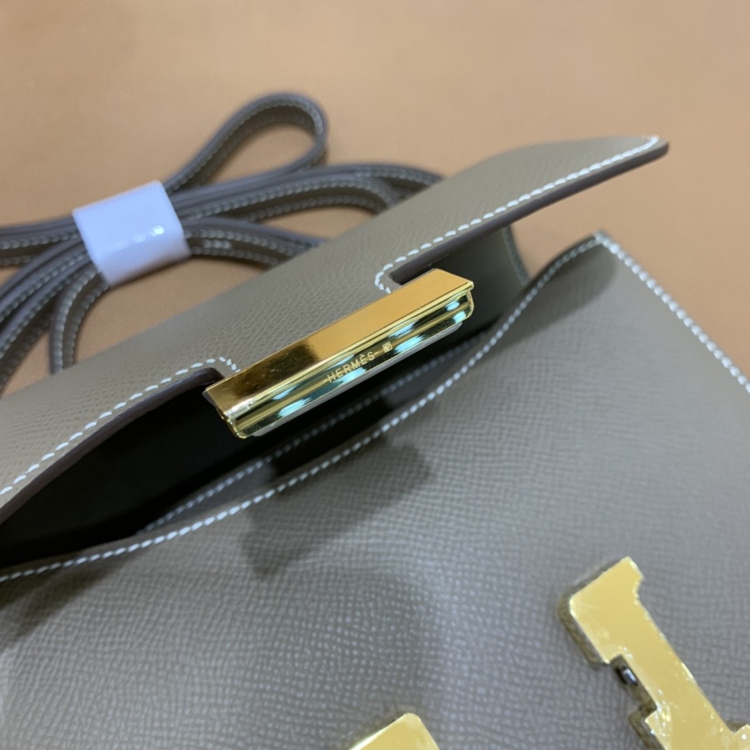 Hermès（爱马仕）Constance 空姐包 Epsom 大象灰 19cm 金扣