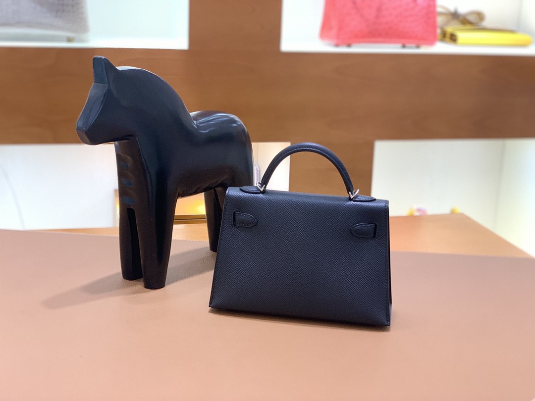 Hermès（爱马仕）mini Kelly 迷你凯莉 Epsom 黑色 19cm 银扣