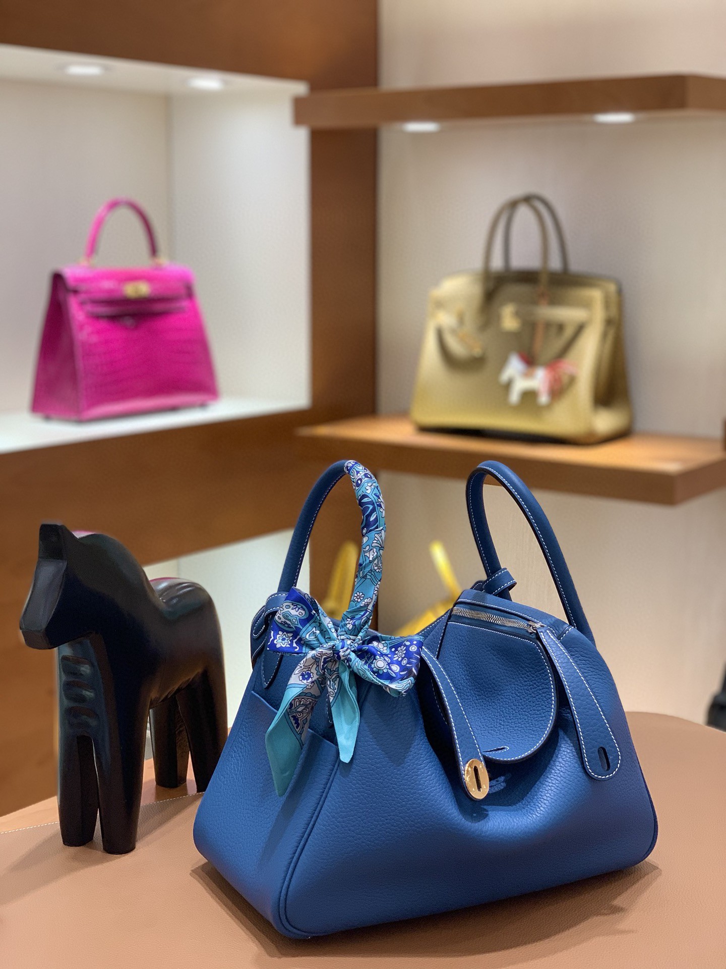 Hermès（爱马仕）Lindy 琳迪包 TC 牛仔蓝 银扣 30cm