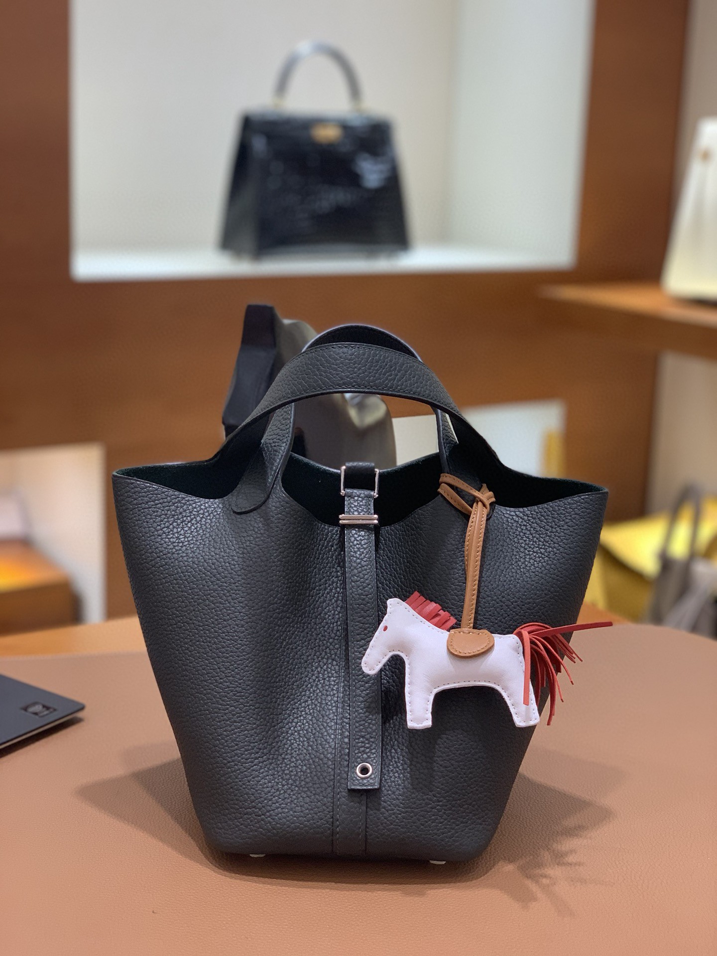 Hermès（爱马仕）Picotin 菜篮子 TC 6O松柏绿 18cm 银扣 现货