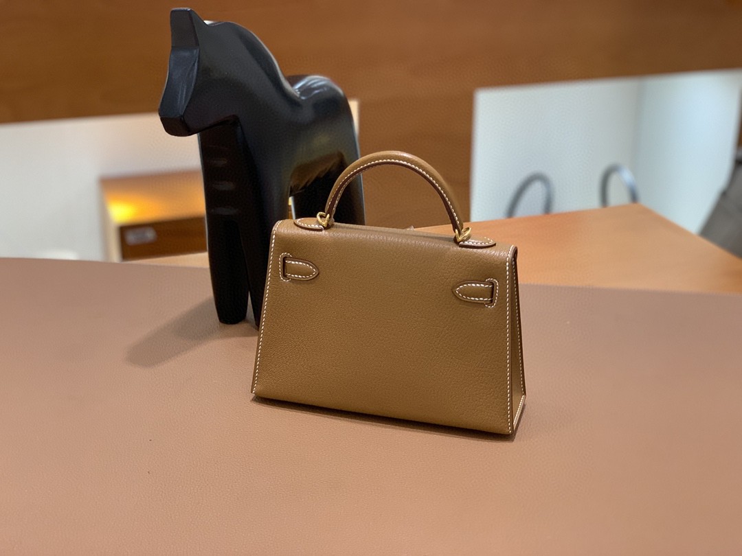 Hermès（爱马仕）minikelly 迷你凯莉 山羊皮 金棕色 19cm 金扣