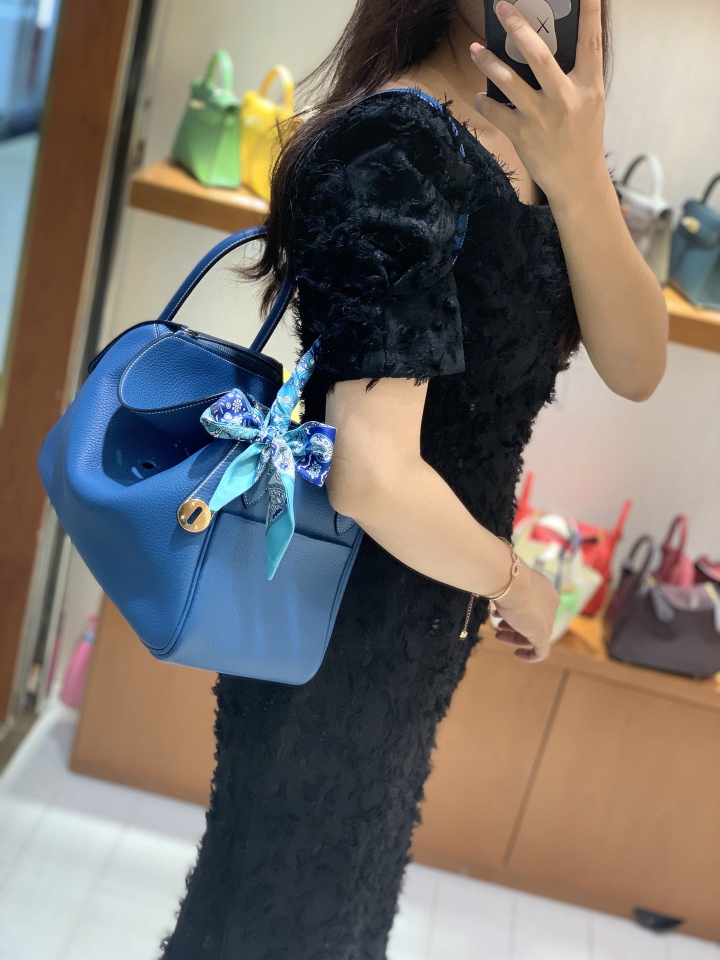 Hermès（爱马仕）Lindy 琳迪包 TC 牛仔蓝 银扣 30cm