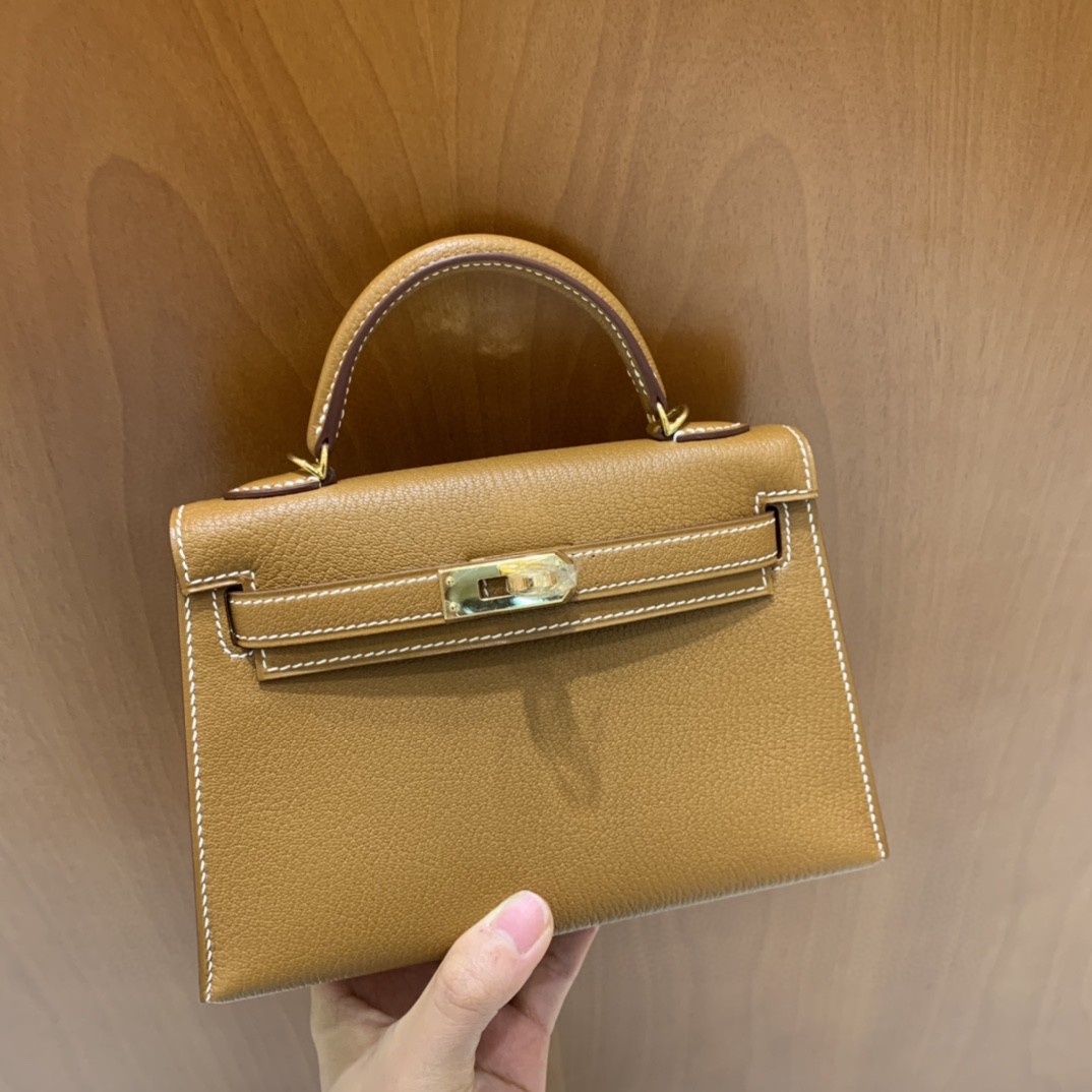 Hermès（爱马仕）minikelly 迷你凯莉 山羊皮 金棕色 19cm 金扣