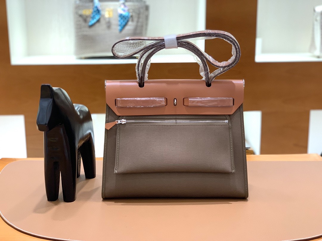 Hermès（爱马仕）herbag Box帆布 金棕色拼大象灰 银扣 31cm