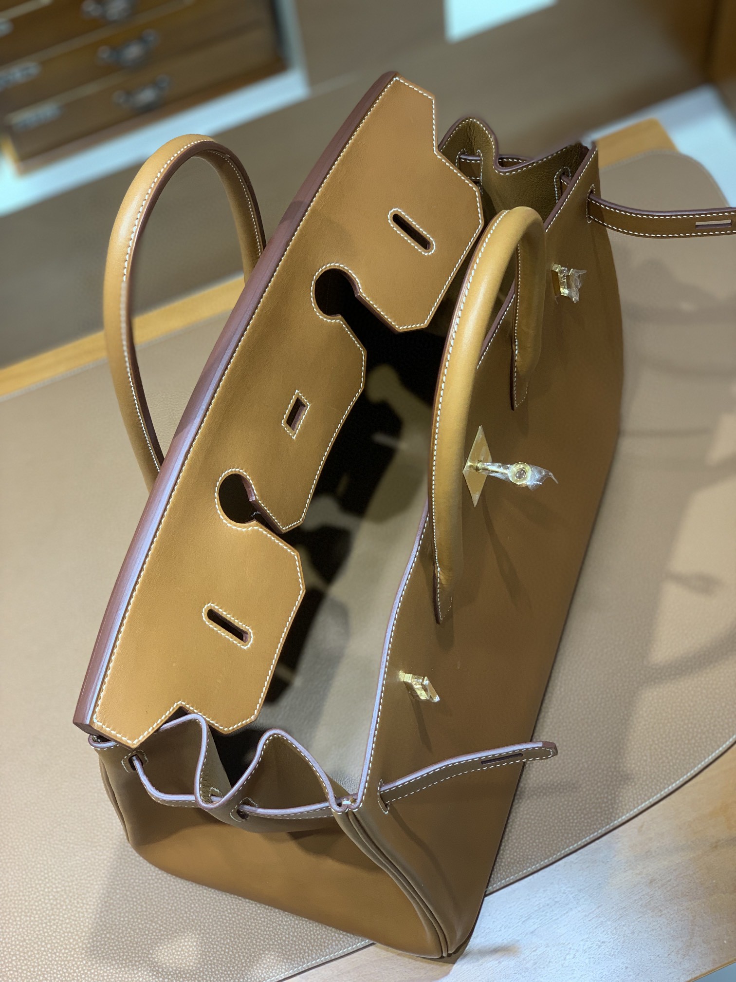 Hermès（爱马仕）Birkin 铂金包 马鞍皮 金棕色 金扣 40cm