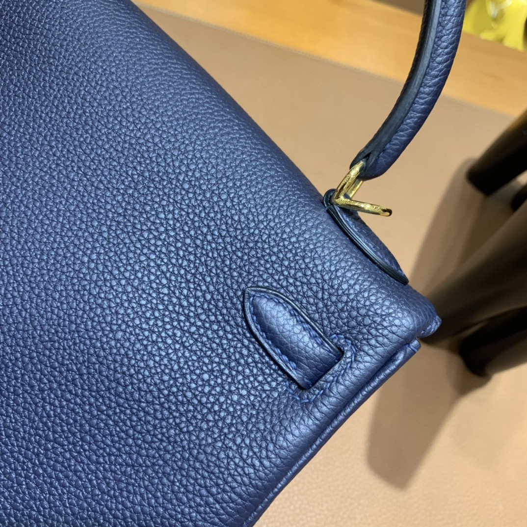 Hermès（爱马仕）Kelly 凯莉包 Togo 午夜蓝 金扣 25cm