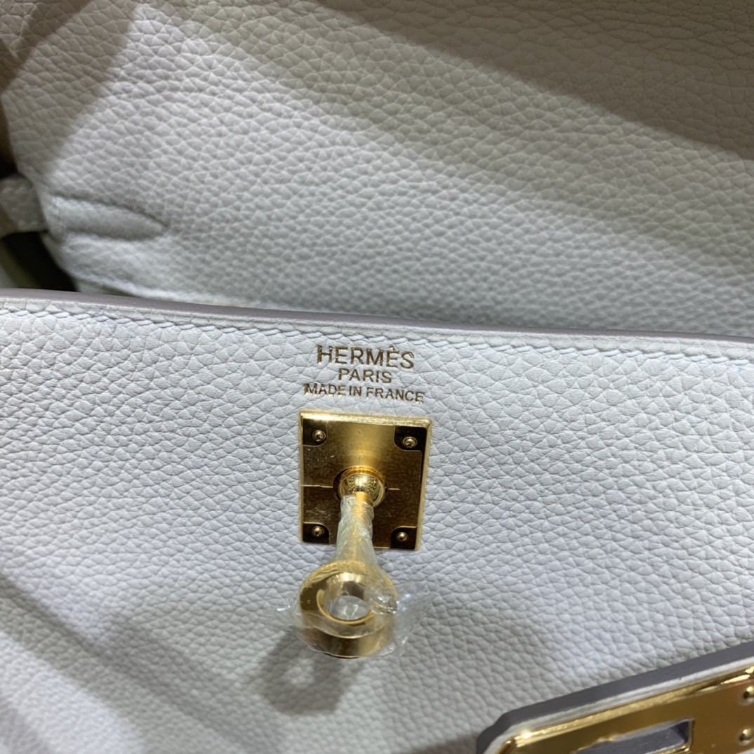 Hermès（爱马仕）Kelly 凯莉包 Togo CC10 奶昔白 金扣 25cm