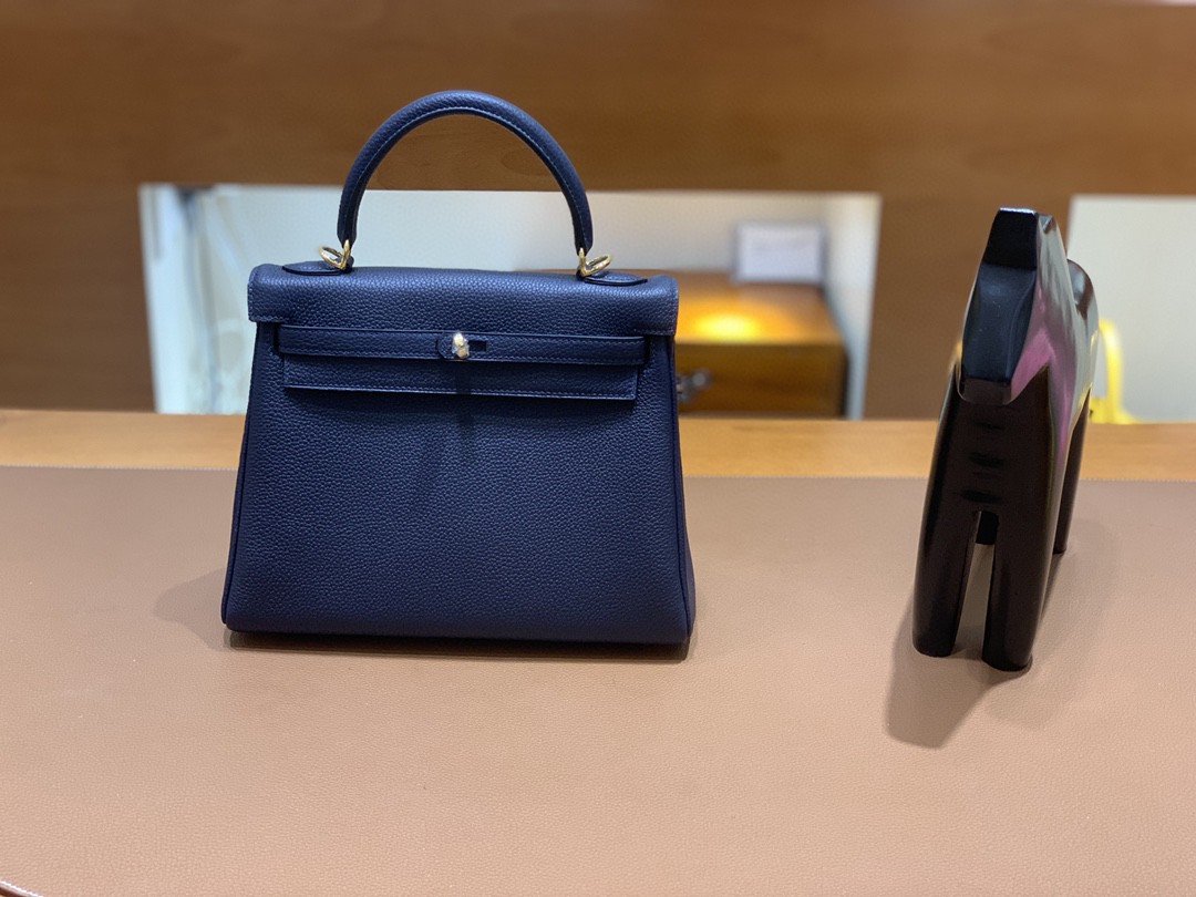 Hermès（爱马仕）Kelly 凯莉包 Togo 午夜蓝 金扣 25cm