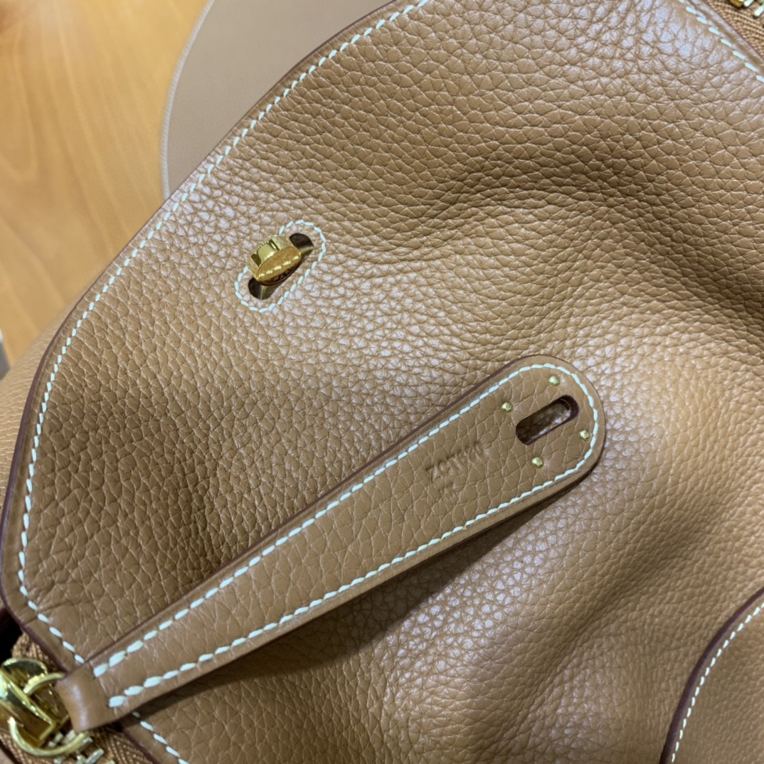Hermès（爱马仕）Lindy 琳迪包 TC 金棕色 金扣 30cm