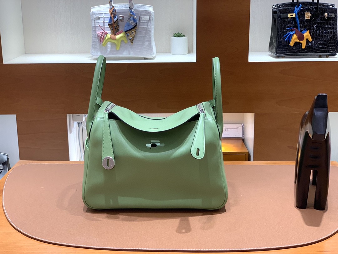 Hermès（爱马仕）Lindy 琳迪包 牛油果绿 Swift皮 银扣 30cm